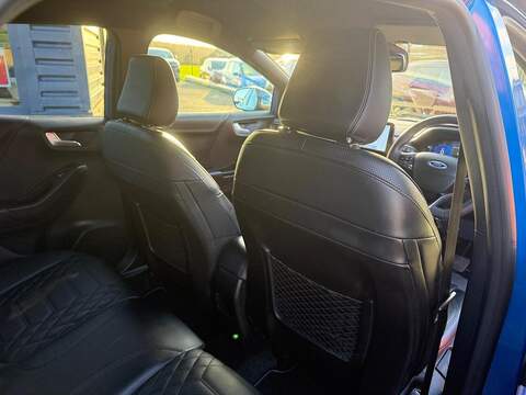 Ford Puma 1.0T EcoBoost MHEV ST-Line Vignale DCT Euro 6 (s/s) 5dr - U79627