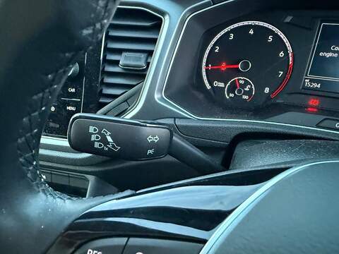 Volkswagen T-Roc 1.0 TSI Active Euro 6 (s/s) 5dr - U79640