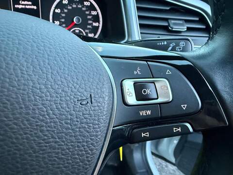 Volkswagen T-Roc 1.0 TSI Active Euro 6 (s/s) 5dr - U79640