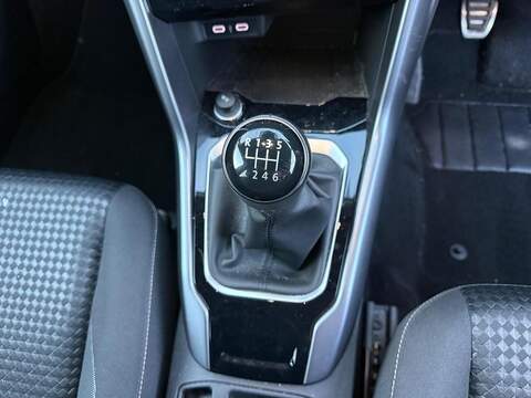 Volkswagen T-Roc 1.0 TSI Active Euro 6 (s/s) 5dr - U79640