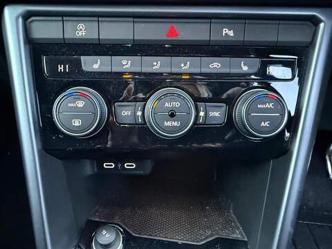 Volkswagen T-Roc 1.0 TSI Active Euro 6 (s/s) 5dr - U79640