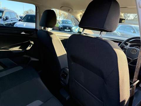 Volkswagen T-Roc 1.0 TSI Active Euro 6 (s/s) 5dr - U79640