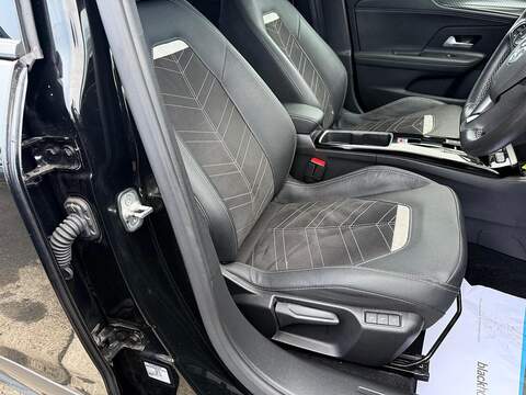 Vauxhall Mokka 1.2 Turbo Ultimate Auto Euro 6 (s/s) 5dr - U79645