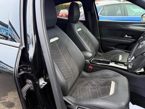 Vauxhall Mokka 1.2 Turbo Ultimate Auto Euro 6 (s/s) 5dr - U79645