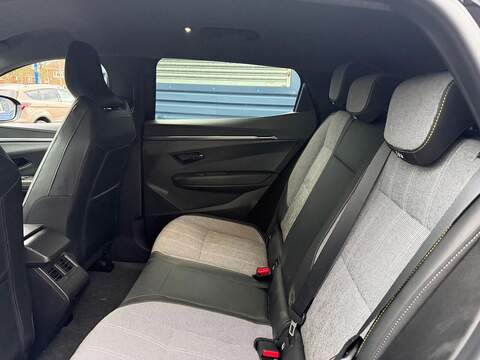 Renault Megane E-Tech comfort range 60kWh techno Auto 5dr (22kW Charger) - U79646