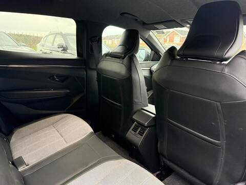 Renault Megane E-Tech comfort range 60kWh techno Auto 5dr (22kW Charger) - U79646