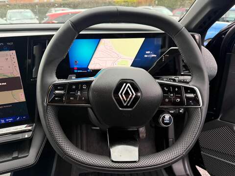 Renault Megane E-Tech comfort range 60kWh techno Auto 5dr (22kW Charger) - U79646