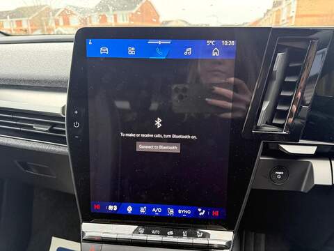 Renault Megane E-Tech comfort range 60kWh techno Auto 5dr (22kW Charger) - U79646