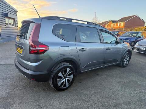 Dacia Jogger 1.0 TCe Expression Euro 6 (s/s) 5dr - U79648