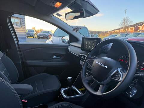 Dacia Jogger 1.0 TCe Expression Euro 6 (s/s) 5dr - U79648