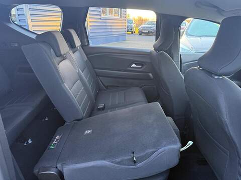 Dacia Jogger 1.0 TCe Expression Euro 6 (s/s) 5dr - U79648