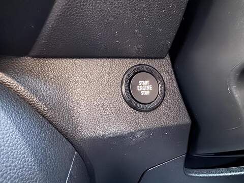 Dacia Jogger 1.0 TCe Expression Euro 6 (s/s) 5dr - U79648