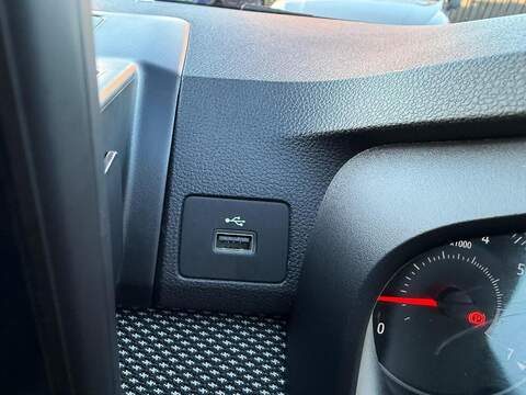 Dacia Jogger 1.0 TCe Expression Euro 6 (s/s) 5dr - U79648