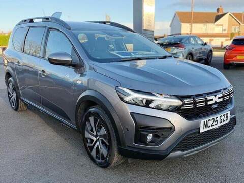 Dacia Jogger 1.0 TCe Expression Euro 6 (s/s) 5dr - U79648
