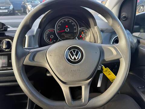 Volkswagen up! 1.0 Black Edition Euro 6 (s/s) 5dr - U79649