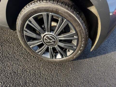 Volkswagen up! 1.0 Black Edition Euro 6 (s/s) 5dr - U79649