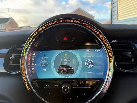 MINI Hatch 1.5 Cooper Classic Steptronic Euro 6 (s/s) 3dr - U79653