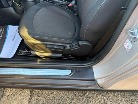 MINI Hatch 1.5 Cooper Classic Steptronic Euro 6 (s/s) 3dr - U79653