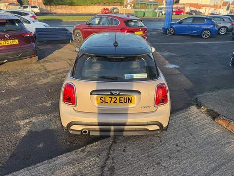 MINI Hatch 1.5 Cooper Classic Steptronic Euro 6 (s/s) 3dr - U79653