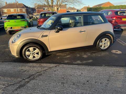 MINI Hatch 1.5 Cooper Classic Steptronic Euro 6 (s/s) 3dr - U79653
