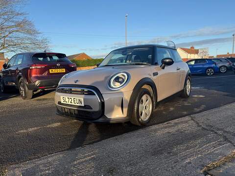 MINI Hatch 1.5 Cooper Classic Steptronic Euro 6 (s/s) 3dr - U79653