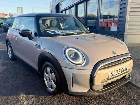 MINI Hatch 1.5 Cooper Classic Steptronic Euro 6 (s/s) 3dr - U79653