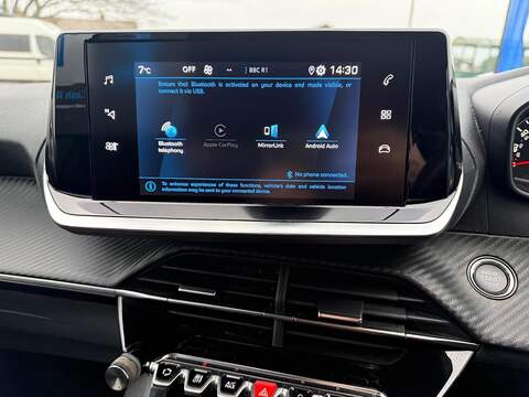 Peugeot 208 1.2 PureTech Active Premium + Euro 6 (s/s) 5dr - U79656