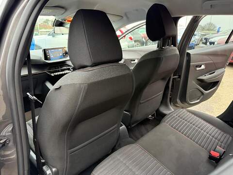 Peugeot 208 1.2 PureTech Active Premium + Euro 6 (s/s) 5dr - U79656