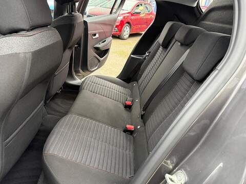 Peugeot 208 1.2 PureTech Active Premium + Euro 6 (s/s) 5dr - U79656