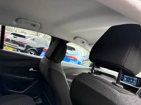 Peugeot 208 1.2 PureTech Active Premium + Euro 6 (s/s) 5dr - U79656