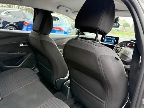 Peugeot 208 1.2 PureTech Active Premium + Euro 6 (s/s) 5dr - U79656