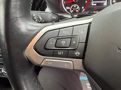 Volkswagen T-Cross 1.0 TSI SE SUV 5dr Petrol Manual Euro 6 (s/s) (110 ps) - U79659