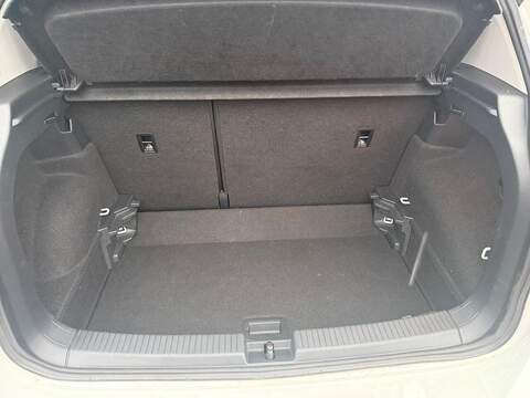 Volkswagen T-Cross 1.0 TSI SE SUV 5dr Petrol Manual Euro 6 (s/s) (110 ps) - U79659