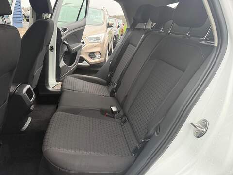 Volkswagen T-Cross 1.0 TSI SE SUV 5dr Petrol Manual Euro 6 (s/s) (110 ps) - U79659