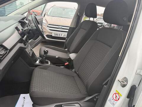 Volkswagen T-Cross 1.0 TSI SE SUV 5dr Petrol Manual Euro 6 (s/s) (110 ps) - U79659