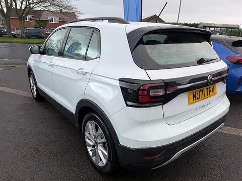 Volkswagen T-Cross 1.0 TSI SE SUV 5dr Petrol Manual Euro 6 (s/s) (110 ps) - U79659