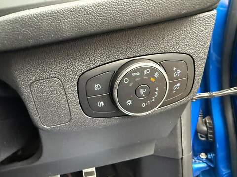 Ford Focus 1.5 EcoBlue ST-Line Vignale Auto Euro 6 (s/s) 5dr - U79661