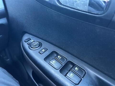 Hyundai i20 1.4 Comfort Hatchback 5dr Petrol Manual Euro 5 (99 bhp) - U79664