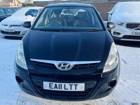 Hyundai i20 1.4 Comfort Hatchback 5dr Petrol Manual Euro 5 (99 bhp) - U79664