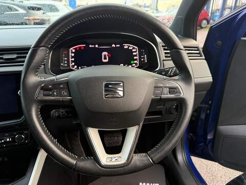 SEAT Arona 1.0 TSI GPF XCELLENCE Lux SUV 5dr Petrol DSG Euro  SUV 1.0 Automatic Petrol - U79667