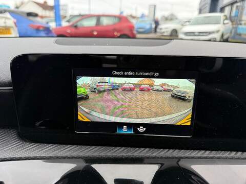 Mercedes-Benz A Class 1.3 A180 SE Hatchback 5dr Petrol Manual Euro 6 (s/s) (136 ps) - U79668