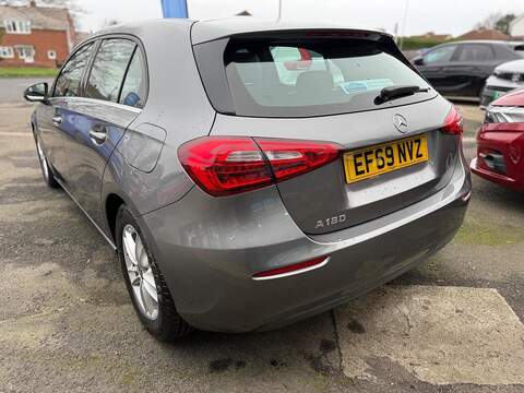 Mercedes-Benz A Class 1.3 A180 SE Hatchback 5dr Petrol Manual Euro 6 (s/s) (136 ps) - U79668