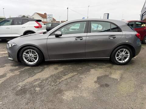 Mercedes-Benz A Class 1.3 A180 SE Hatchback 5dr Petrol Manual Euro 6 (s/s) (136 ps) - U79668