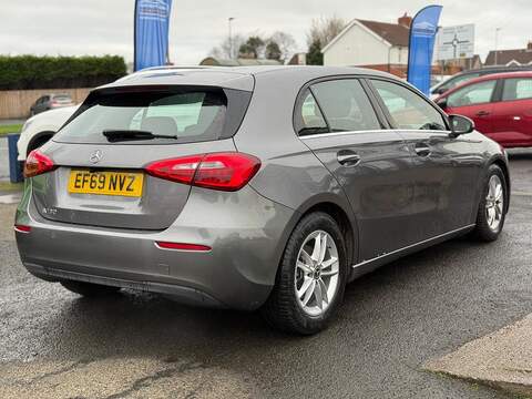 Mercedes-Benz A Class 1.3 A180 SE Hatchback 5dr Petrol Manual Euro 6 (s/s) (136 ps) - U79668