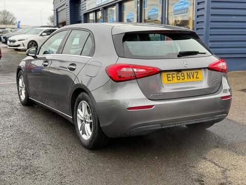 Mercedes-Benz A Class 1.3 A180 SE Hatchback 5dr Petrol Manual Euro 6 (s/s) (136 ps) - U79668