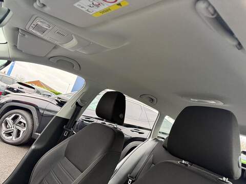 Skoda Octavia 1.6 TDI SE Technology Estate 5dr Diesel Manual Euro 6 (s/s) (115 ps) - U79670