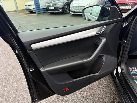 Skoda Octavia 1.6 TDI SE Technology Estate 5dr Diesel Manual Euro 6 (s/s) (115 ps) - U79670