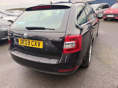 Skoda Octavia 1.6 TDI SE Technology Estate 5dr Diesel Manual Euro 6 (s/s) (115 ps) - U79670