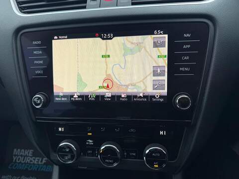 Skoda Octavia 1.6 TDI SE Technology Estate 5dr Diesel Manual Euro 6 (s/s) (115 ps) - U79670