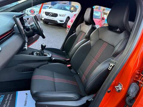 Renault Clio 1.0 TCe RS Line Hatchback 5dr Petrol Manual Euro 6 (s/s) (100 ps) - U79673